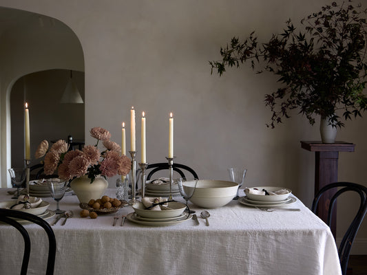 SETTING the HOLIDAY TABLE