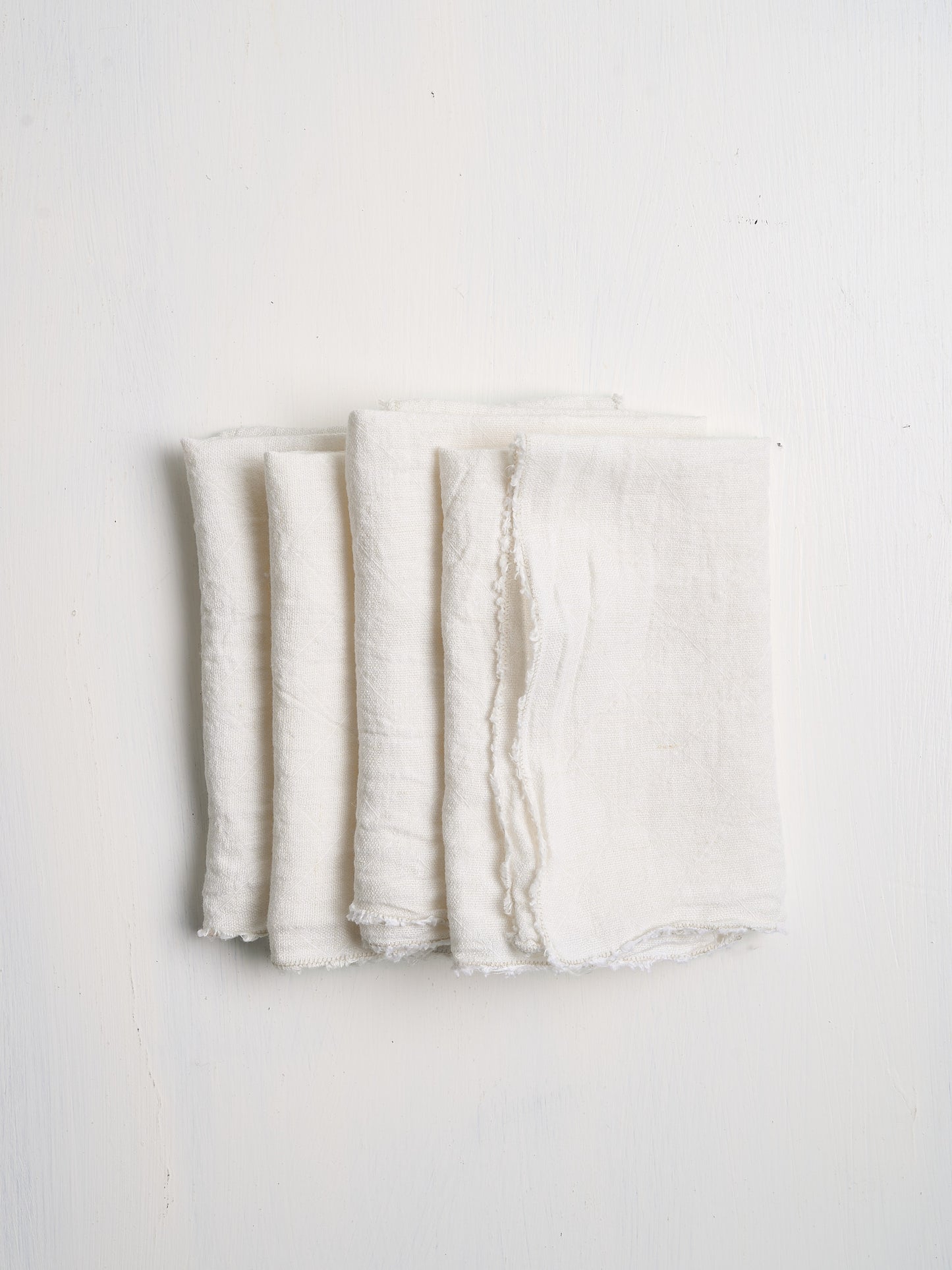 Philo Linen Napkins in White